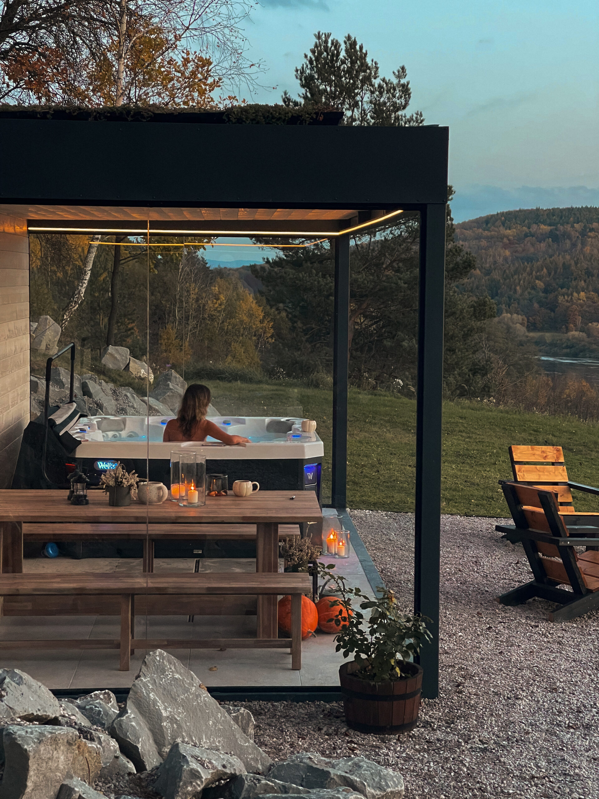 Szklana pergola dla domku Hytte
 Stodoły Babice domki na wynajem 